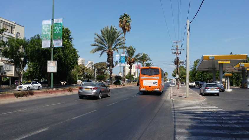 קמפיין נגד רוכבי האופניים היכן אמורים רוכבי האופניים לרכב?