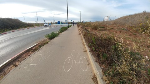 גיזום צמחיה בשביל אופניים ישעיהו ליבוביץ הרצליה